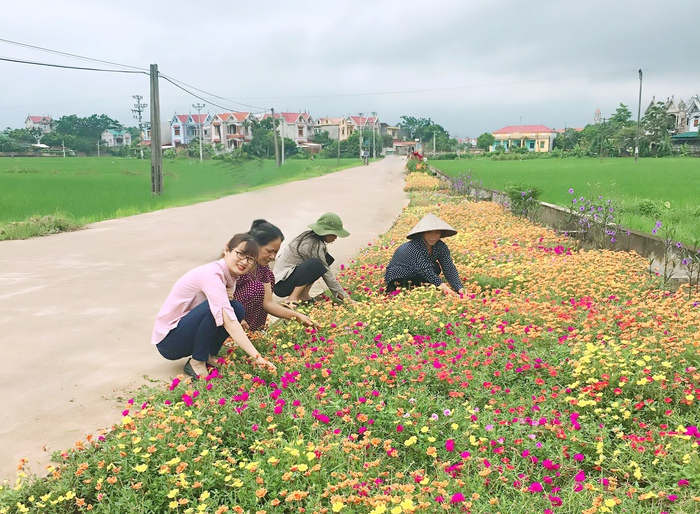 Phụ nữ huyện Lạng Giang nâng cao hiệu quả “Ngày chủ nhật xanh” - Ảnh 2.