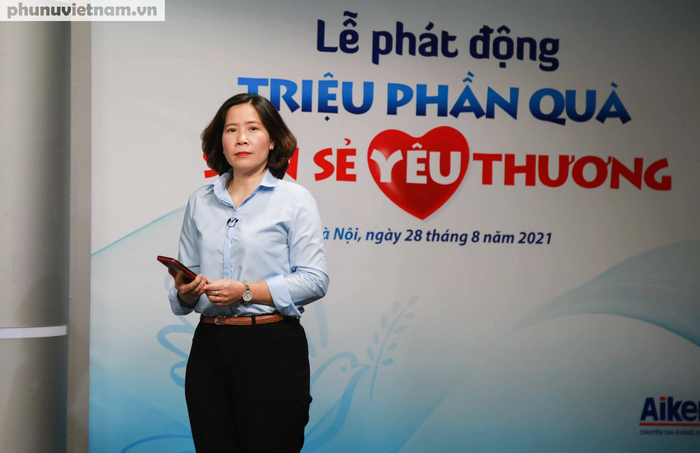 Hội LHPN Việt phát động chương trình “Triệu phần quà san sẻ yêu thương” - Ảnh 4.
