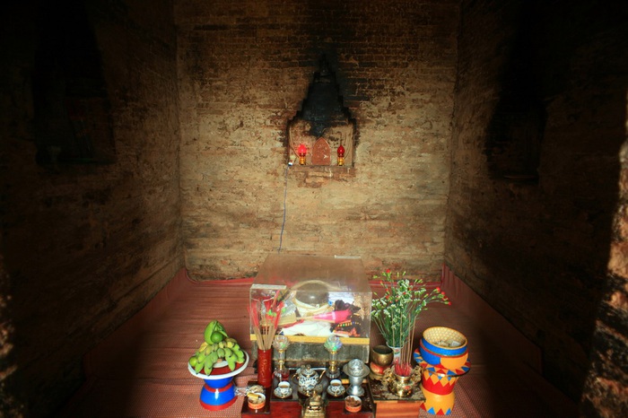 Thiên tình sử đẫm lệ của công chúa Chăm Pa và vẻ đẹp huyền bí của tháp Po Sah Inư - Ảnh 3.