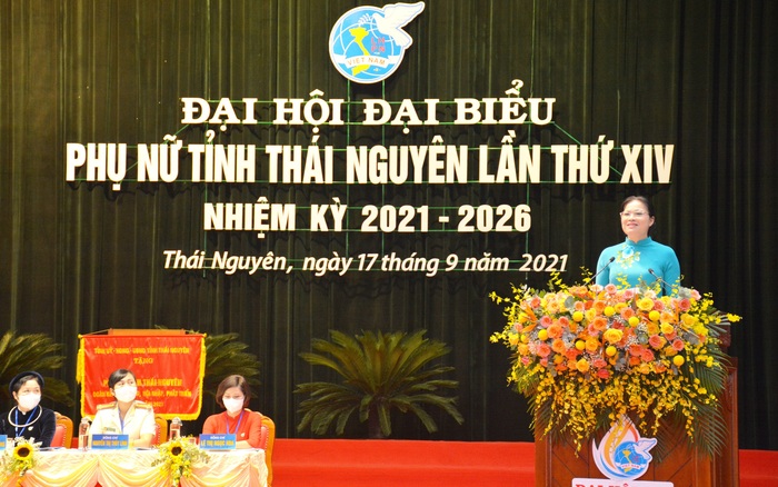 Phụ nữ góp phần xây dựng Thái Nguyên trở thành trung tâm kinh tế công nghiệp hiện đại vào năm 2030