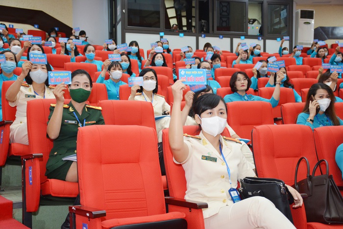 Phụ nữ góp phần xây dựng Thái Nguyên trở thành trung tâm kinh tế công nghiệp hiện đại vào năm 2030 - Ảnh 3.
