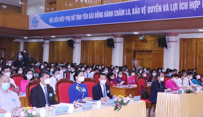 Khai mạc Đại hội Đại biểu Phụ nữ tỉnh Yên Bái nhiệm kỳ 2021-2026 - Ảnh 1.