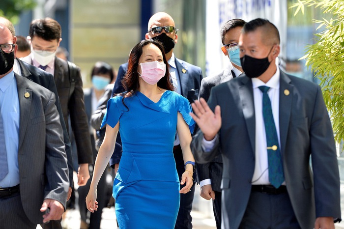 Công chúa Huawei Mạnh Vãn Châu được thả trở về Trung Quốc