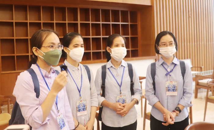 TNV tôn giáo tin tưởng tình yêu thương sẽ đẩy lùi dịch bệnh - Ảnh 3. TNV tôn giáo tin tưởng tình yêu thương sẽ đẩy lùi dịch bệnh - Ảnh 3.