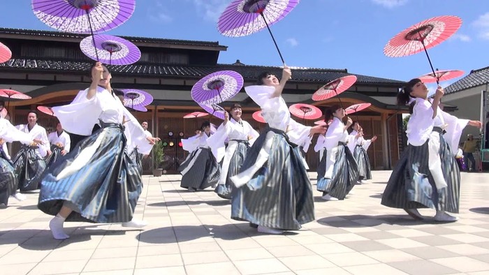 Học các điệu múa lễ hội Nhật Bản ngay tại nhà của bạn  - Ảnh 1.