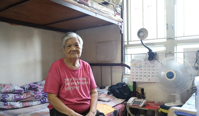 Hồng Kông: Người già sống một mình - quả bom hẹn giờ cho cái chết cô độc - Ảnh 2.