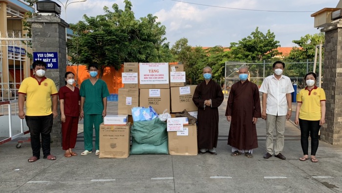 Phật giáo Long An triển khai nhiều hoạt động phòng, chống dịch Covid-19 ý nghĩa - Ảnh 2. Phật giáo Long An triển khai nhiều hoạt động phòng, chống dịch Covid-19 ý nghĩa - Ảnh 2.