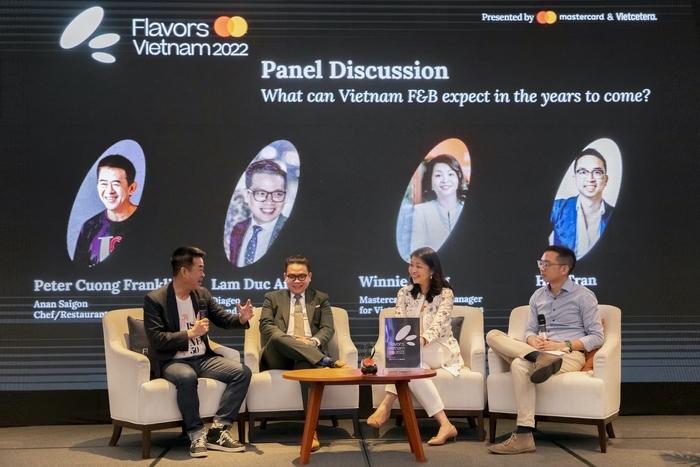 Thanh toán không dùng tiền mặt tại Flavors Việt Nam 2022 cùng Mastercard và Vietcetera - Ảnh 1.