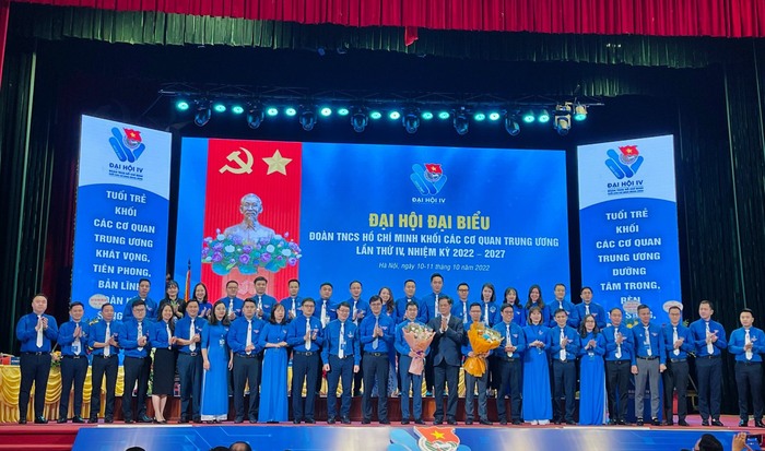 Ban chấp hành Đoàn TNCS Hồ Chí Minh Khối các cơ quan Trung ương khóa IV, nhiệm kỳ 2022-2027