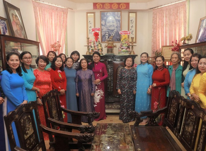 Giải thưởng Nguyễn Thị Định TPHCM lần thứ 7 vinh danh 13 tập thể, cá nhân - Ảnh 6.