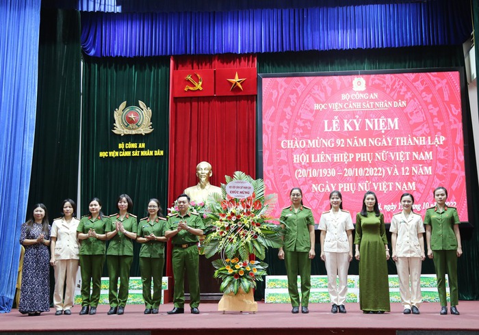 Hội Phụ nữ Học viện CSND góp phần tô thắm bảng vàng thành tích đơn vị - Ảnh 1.