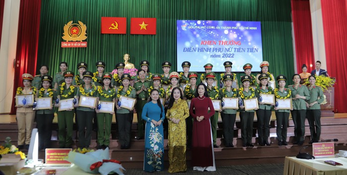 Tôn vinh phụ nữ Việt Nam qua hội thi dẫn chương trình - Ảnh 3.