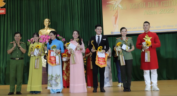 Tôn vinh phụ nữ Việt Nam qua hội thi dẫn chương trình - Ảnh 4.