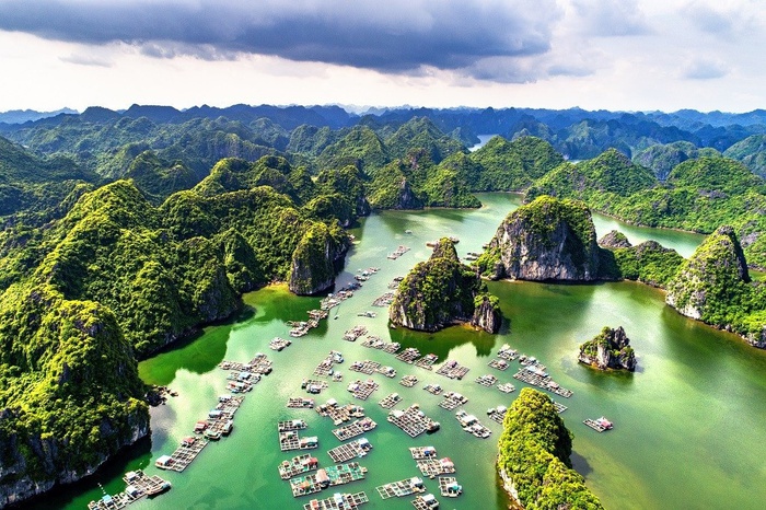 Tạp chí du lịch nổi tiếng thế giới bình chọn Việt Nam là điểm đến hàng đầu thế giới trong năm mới - Ảnh 2.