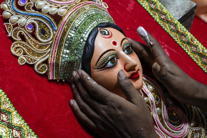 Ấn Độ: Rộn ràng lễ hội Durga Puja ở Tây Bengal - Ảnh 6.