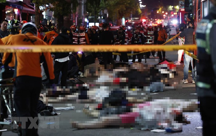 Vụ giẫm đạp kinh hoàng ở Seoul: Ít nhất 146 người đã thiệt mạng - Ảnh 1.
