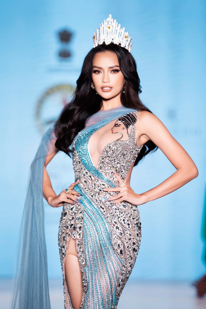Ngọc Châu tiết lộ về trang phục dân tộc và kế hoạch dự thi Miss Universe  - Ảnh 2.