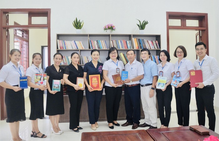 Hội LHPN thị trấn Gia Bình (Bắc Ninh): Hỗ trợ công trình Nông thôn mới - Xây dựng phòng đọc sách  - Ảnh 1.