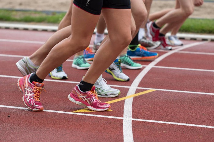 Kỷ lục thế giới mới: Một người phụ nữ 82 tuổi có thể chạy 125 km trong vòng 24 giờ! - Ảnh 1.