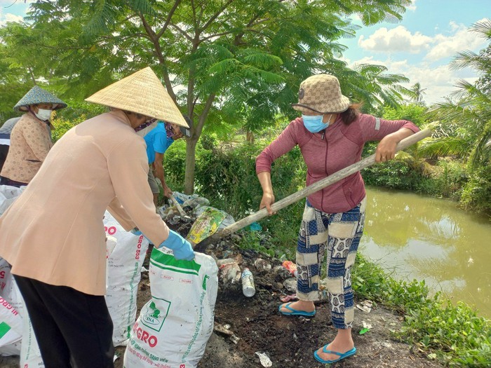 Long An: Đa dạng hoạt động, mô hình góp phần xây dựng nông thôn mới - Ảnh 4.