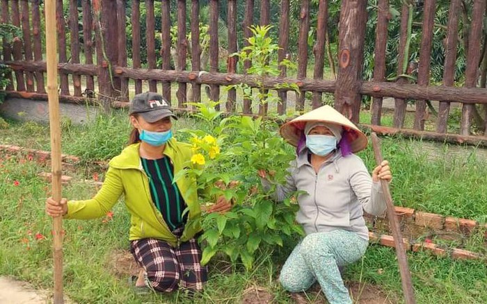 PHỤ NỮ CHÂU THÀNH RA MẮT MÔ HÌNH ĐƯỜNG HOA NHÀ SẠCH  Đài Truyền thanh  Huyện Châu Thành