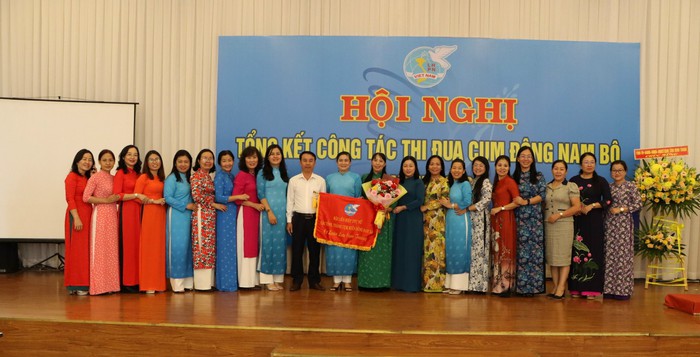 Cụm thi đua Hội LHPN các tỉnh Đông Nam Bộ giúp đỡ hơn 2.400 chị em khởi nghiệp - Ảnh 3.
