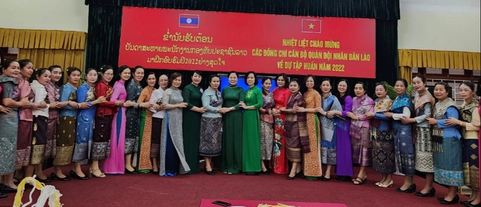Tập huấn nghiệp vụ công tác phụ nữ cho cán bộ phụ nữ Quân đội nhân dân Lào năm 2022 kết thúc thành công - Ảnh 9.