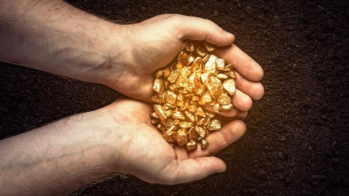 Vì sao có hơn 20 triệu tấn vàng trong nước biển nhưng con người không thể khai thác?  - Ảnh 1.