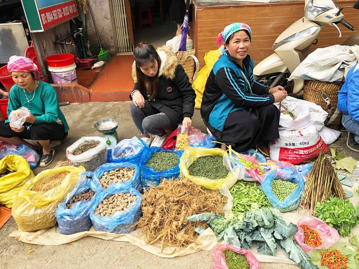 Nữ Bí thư Chi bộ thôn tận tụy, giúp đỡ người dân thoát nghèo - Ảnh 3.