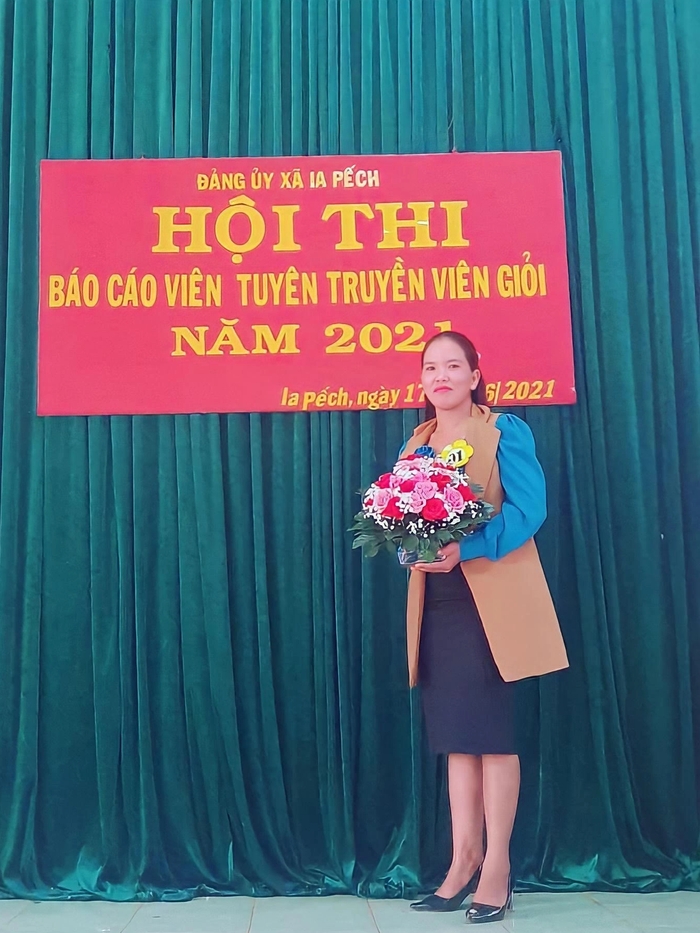 Chị Puih Lát - Chủ tịch Hội LHPN xã Ia Pếch