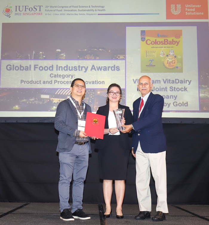 Vượt trên 60 quốc gia, VitaDairy đại diện ngành sữa Việt Nam nhận giải thưởng danh giá nhất - Ảnh 1.