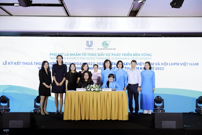 Unilever và Hội Liên hiệp Phụ nữ Việt Nam cam kết nâng cao chất lượng sống cho 1 triệu phụ nữ - Ảnh 1.