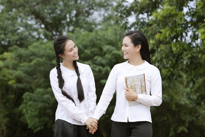 Chị em Lương Nguyệt Anh - Lương Hải Yến kết hợp với nhau trong một sản phẩm âm nhạc
