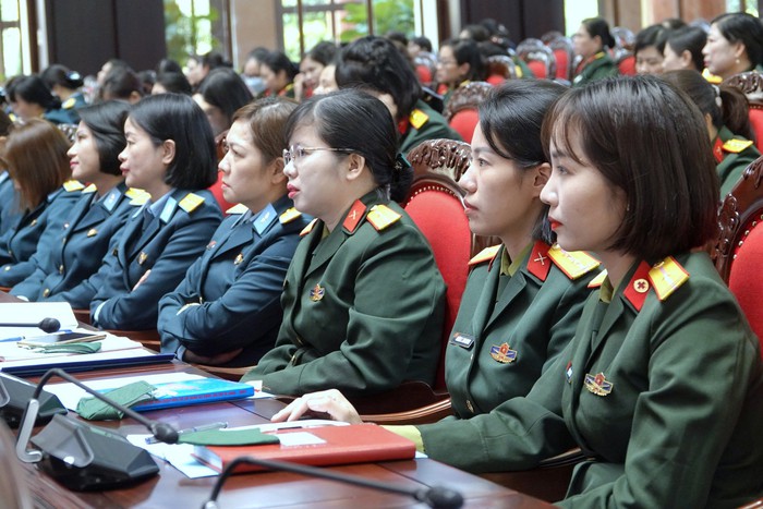 Phối hợp chặt chẽ 4 nội dung ký kết giai đoạn 2022-2027 giữa Tổng cục Chính trị QĐND và Hội LHPN Việt Nam - Ảnh 2.