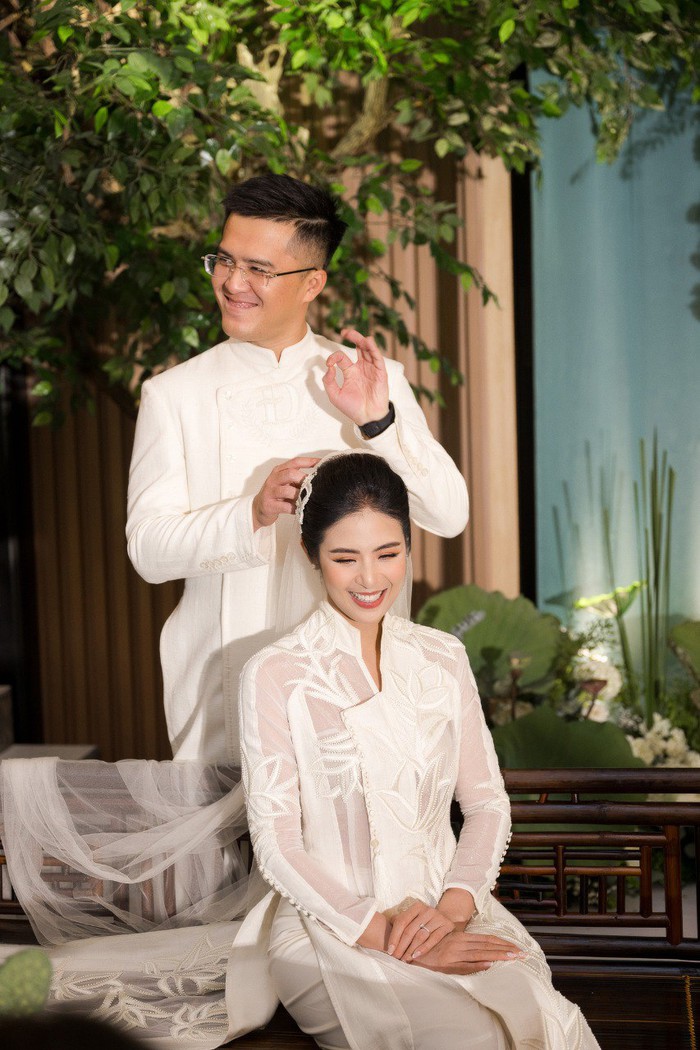 Những khoảnh khắc đẹp trong đám cưới Hoa hậu Ngọc Hân  - Ảnh 8.