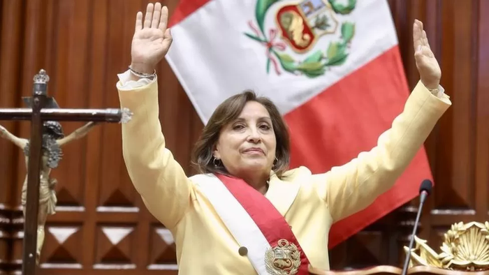 Nữ tổng thống đầu tiên của Peru - Ảnh 2.