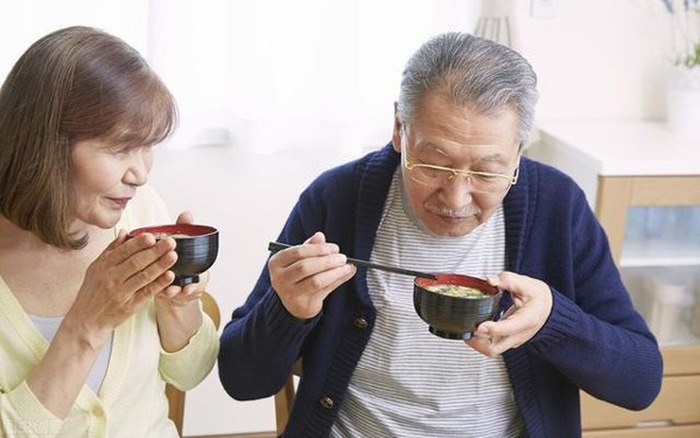 Người Nhật có tỷ lệ mắc ung thư cực thấp nhờ 3 thói quen đơn giản trong ăn uống
