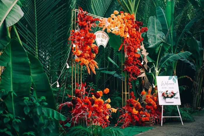 Đám cưới trong vườn dừa nước ở Trà Vinh, vừa đơn giản vừa đậm bản sắc miền Tây - Ảnh 1.