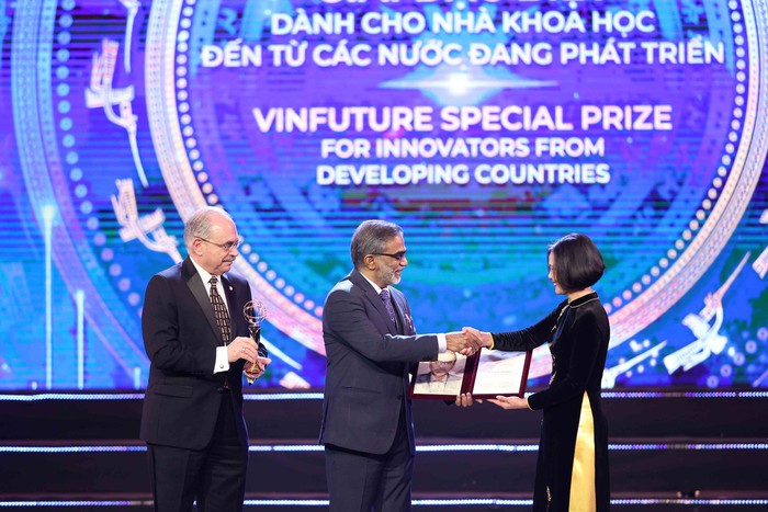 VINFUTURE 2022 VINH DANH 4 CÔNG TRÌNH KHOA HỌC “HỒI SINH VÀ TÁI THIẾT” THẾ GIỚI - Ảnh 5.