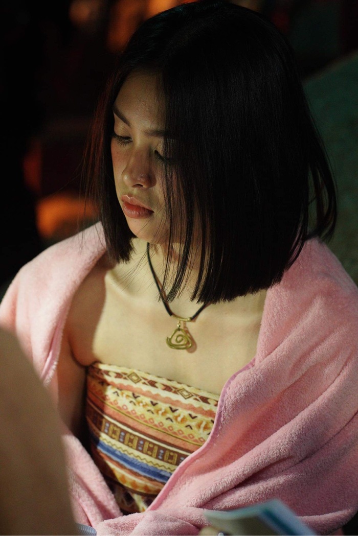 Vừa lấn sân điện ảnh, Hoa hậu Tiểu Vy ra mắt 1 lúc 2 phim - Ảnh 1.