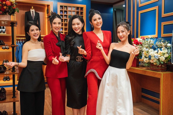 Dàn MC của VTV tham dự sự kiện thời trang của Hoa hậu Ngọc Hân