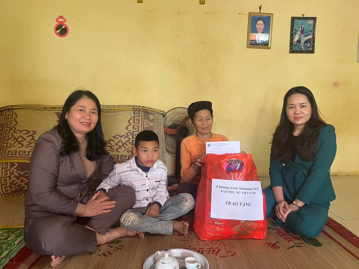 5 trẻ mồ côi tỉnh Hòa Bình nhận học bổng Mottainai 2022 - Ảnh 1.