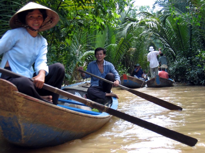 Gìn giữ bản sắc văn hoá riêng, hỗ trợ cộng đồng địa phương cùng phát triển - Ảnh 3.