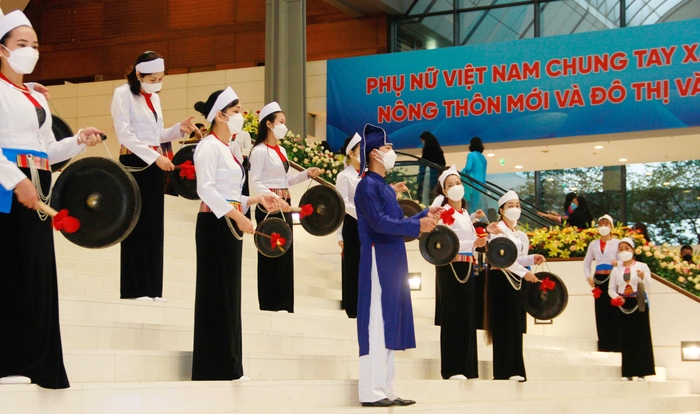 Phụ nữ các dân tộc hân hoan trong ngày hội lớn của phụ nữ cả nước - Ảnh 2.
