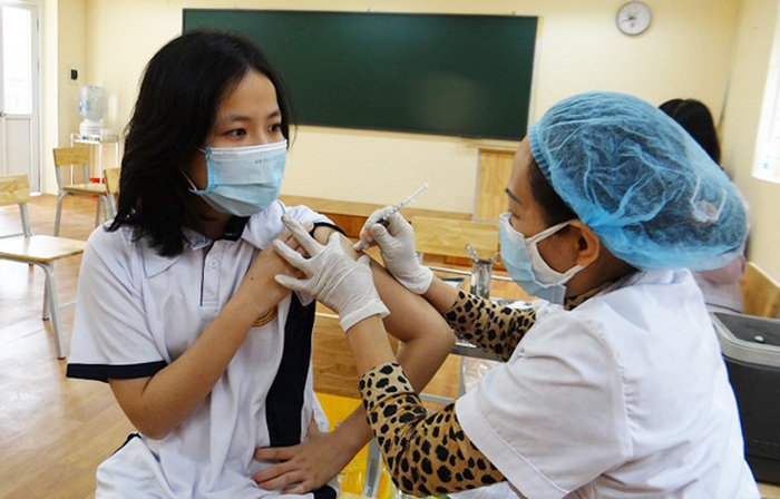 Hà Nội: Nhiều trẻ 5 - 12 tuổi chưa đăng ký tiêm vaccine Covid-19 - Ảnh 1.