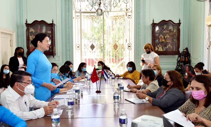 Hình ảnh Đoàn Hội LHPN Việt Nam thăm và làm việc tại Cuba  - Ảnh 1.