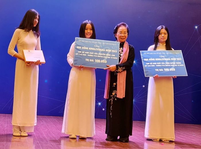 Giải thưởng Kovalevskaia khuyến khích phụ nữ Việt Nam phấn đấu, đóng góp cho sự phát triển khoa học công nghệ - Ảnh 5.