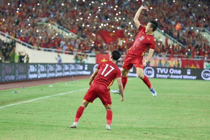 Đáng nhớ nhất là chiến thắng 1-0 trước U23 Thái Lan bằng pha lập công của Nhâm Mạnh Dũng để giành tấm HCV
