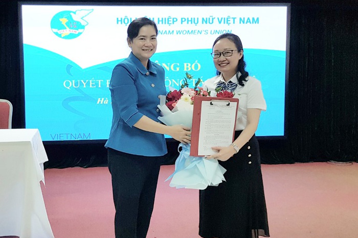 TƯ Hội LHPN Việt Nam trao quyết định bổ nhiệm Giám đốc Bảo tàng PNVN và Tổng Giám đốc TYM - Ảnh 2.