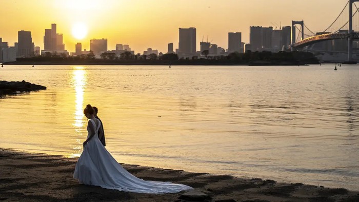 Nhật Bản: Cứ 4 người độc thân thì có 1 người không muốn kết hôn - Ảnh 1.